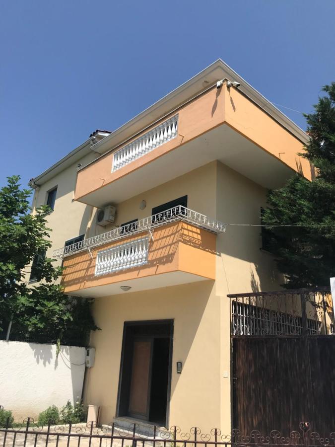 Sunrise Guest House Shkoder Exterior photo